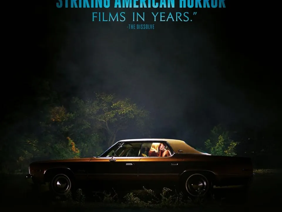 Poster for It Follows