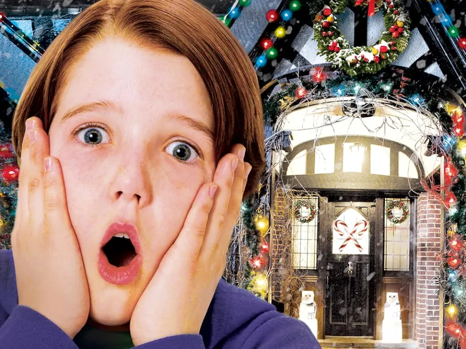 Poster for Home Alone: The Holiday Heist