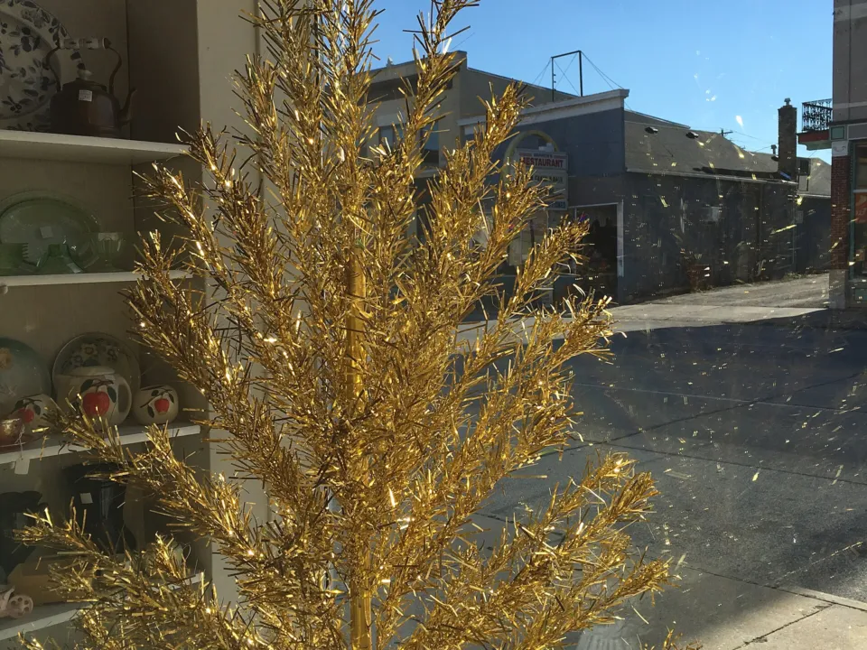 Photo for Evergleam Gold Aluminum Christmas Tree